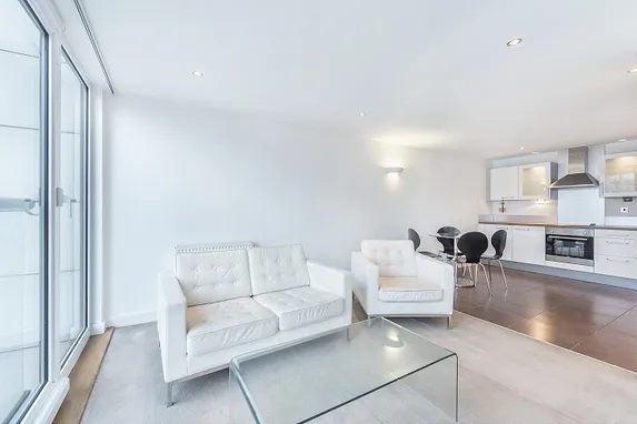 Atlantic Apartments, E16