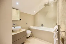 NW3 photo 8