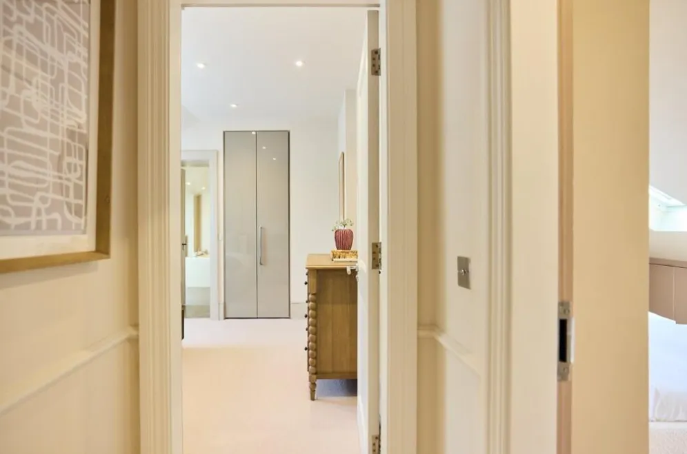 NW3 photo 9
