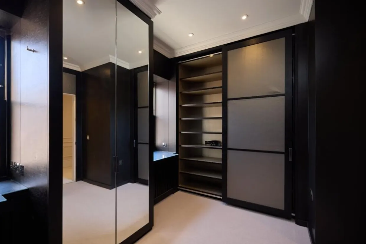 NW3 photo 13