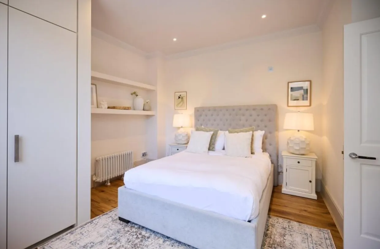 NW3 photo 15