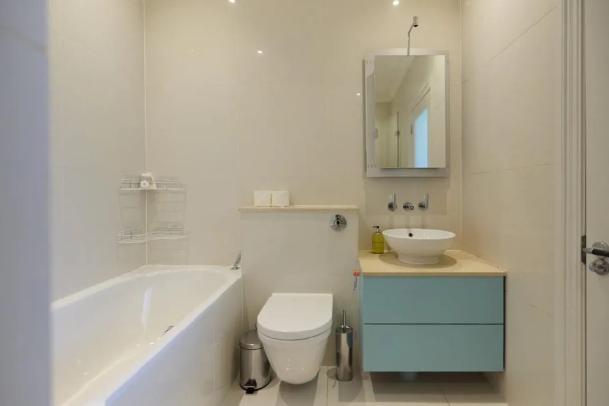 NW3 photo 16