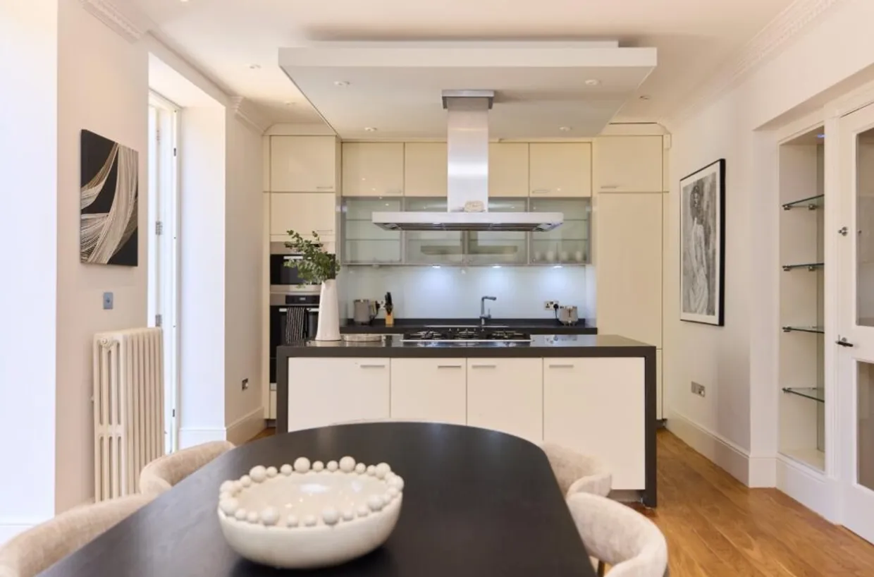 NW3 photo 17