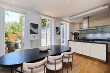 NW3 photo 18