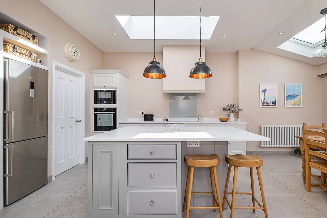 Haydon Park Road, London, SW19 photo 2