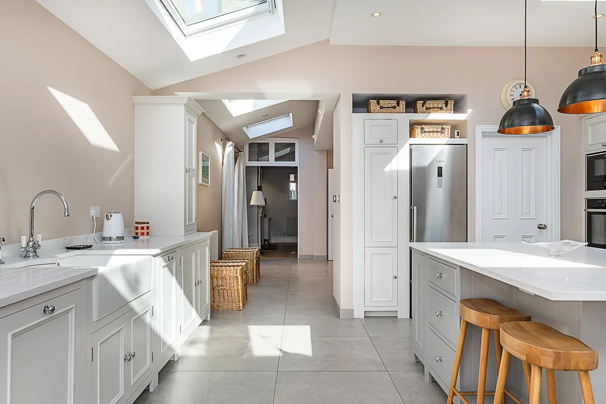 Haydon Park Road, London, SW19 photo 16