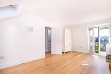 Haydon Park Road, London, SW19 photo 22