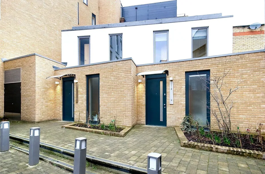 Property Photo 1