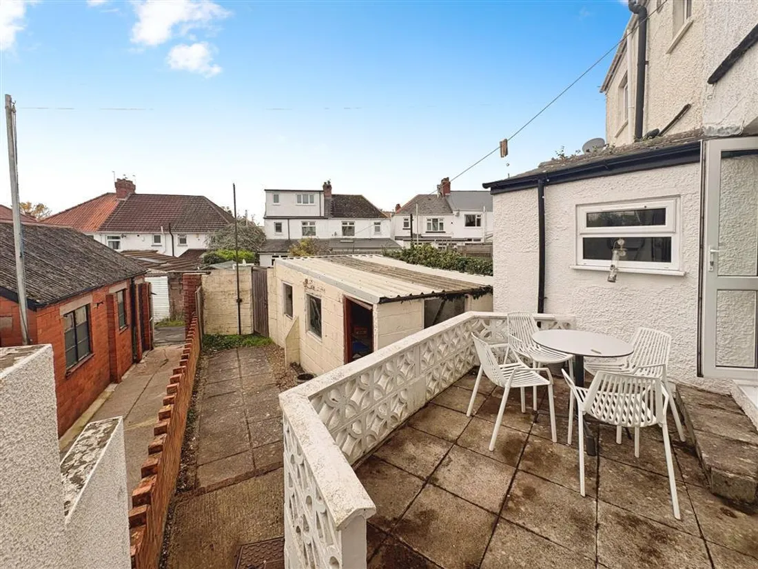 Property photo 11