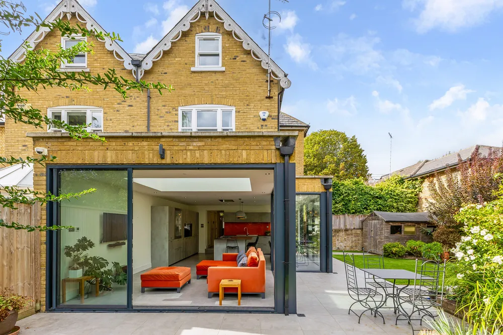 Burlington Road, London, W4