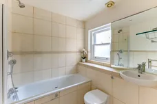 Burlington Road, London, W4 photo 16