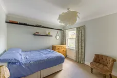 Burlington Road, London, W4 photo 18
