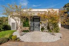 Peace Meadow Close, Lower Bourne, Farnham, GU10 photo 34