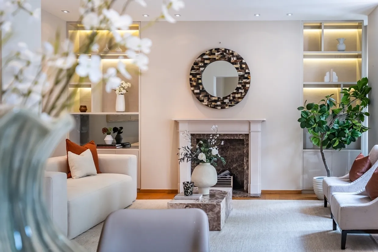 Iverna Court London W8 photo 9