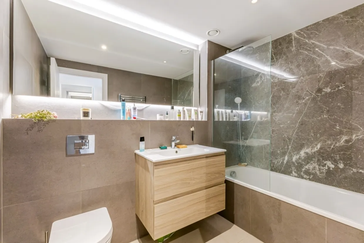 3 Dog Kennel Hill London SE22 photo 10