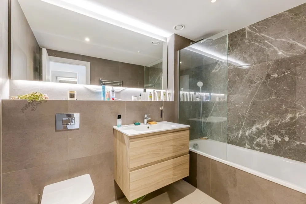 3 Dog Kennel Hill London SE22 photo 10