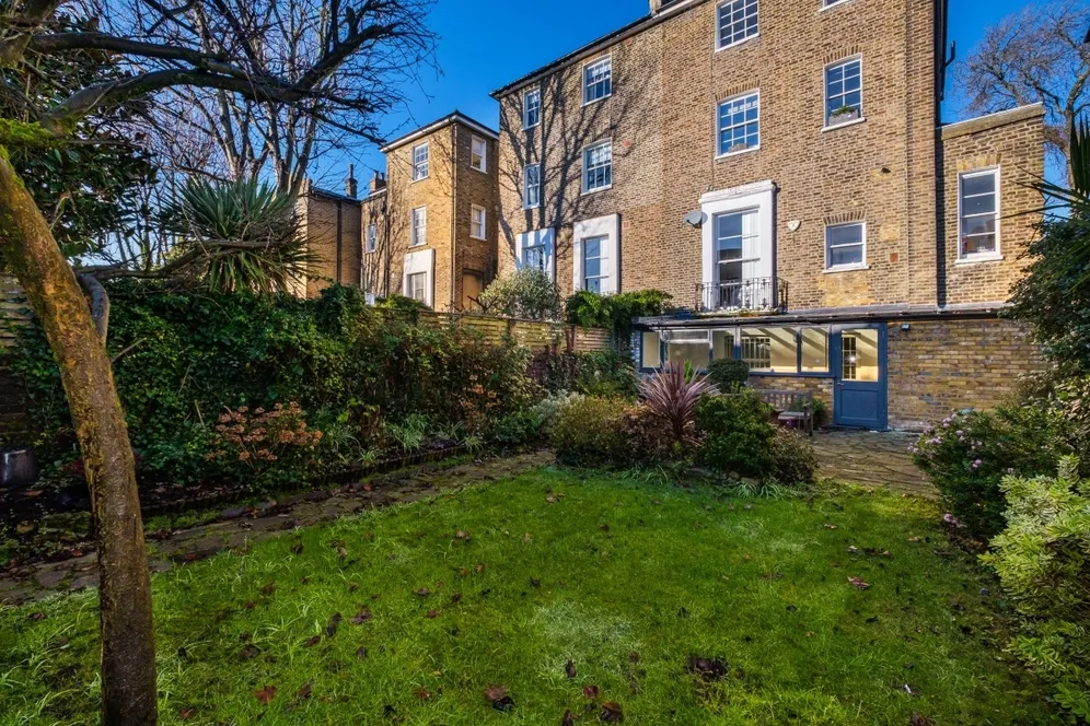 Camden Square London NW1 photo 13