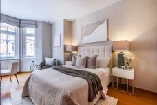 Iverna Court London W8 photo 14