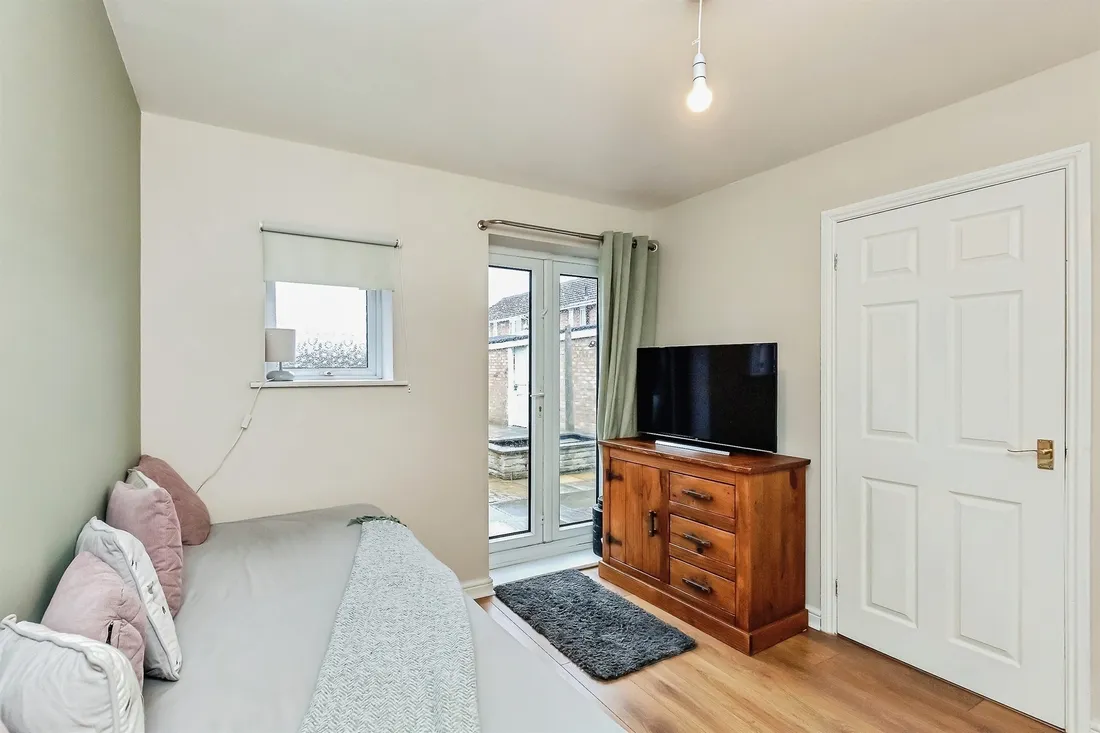 Property photo 11