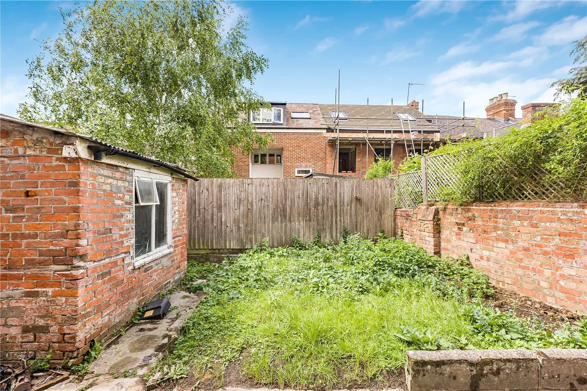 London Place, Oxford, Oxfordshire, OX4