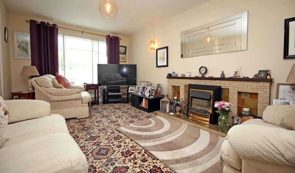 Ty Croes, Isle of Anglesey, LL63