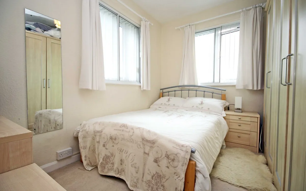 Ty Croes, Isle of Anglesey, LL63