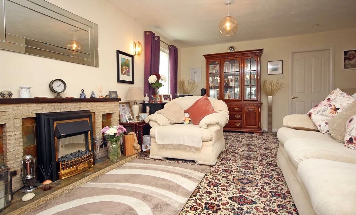 Ty Croes, Isle of Anglesey, LL63
