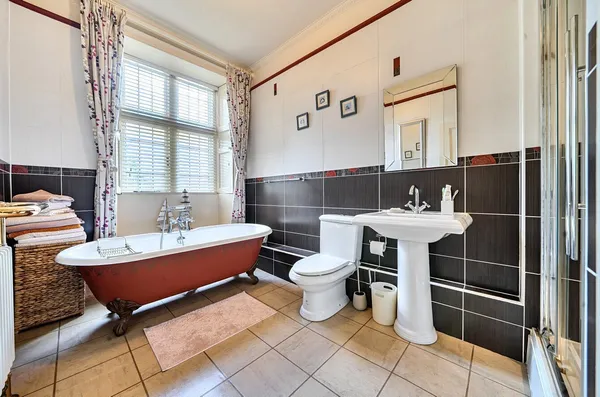 Elwes Way, Great Billing Village, NN3 photo 24