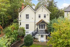 Newtown Road, NEWBURY, RG14 photo 17