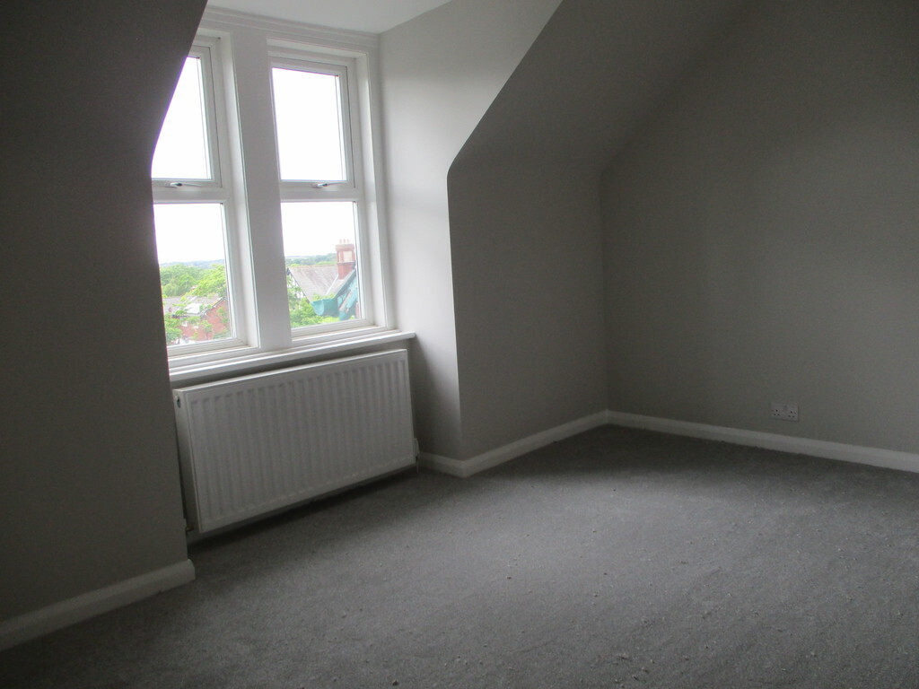 Cromwell Crescent, Carlisle Image 9