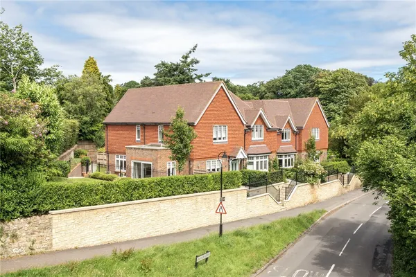 Church Lane, Haslemere, GU27 photo 1