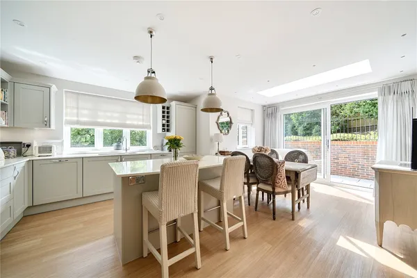 Church Lane, Haslemere, GU27 photo 5