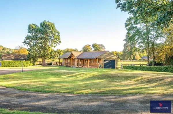 Swynford Paddocks, Six Mile Bottom, CB8 photo 7