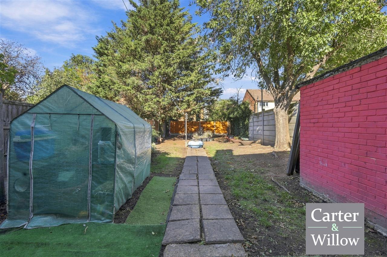 Woodshire Road, Dagenham, Essex Image 20
