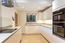 Cornwallis Avenue Tonbridge TN10 photo 5