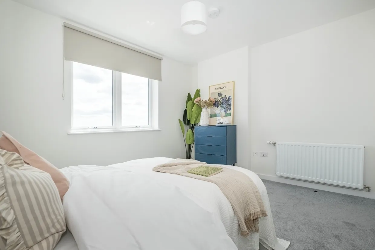 Elmsleigh Road Staines TW18 photo 8