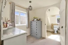 The Street, Upper Farringdon, GU34 photo 3