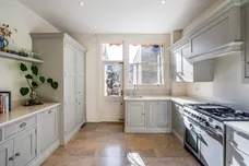 Prince Of Wales Drive, London, SW11 photo 8