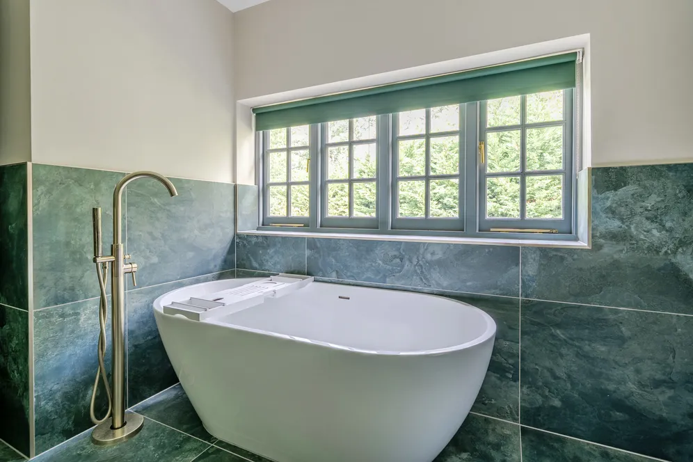 Byfleet Road, Cobham, KT11 photo 14