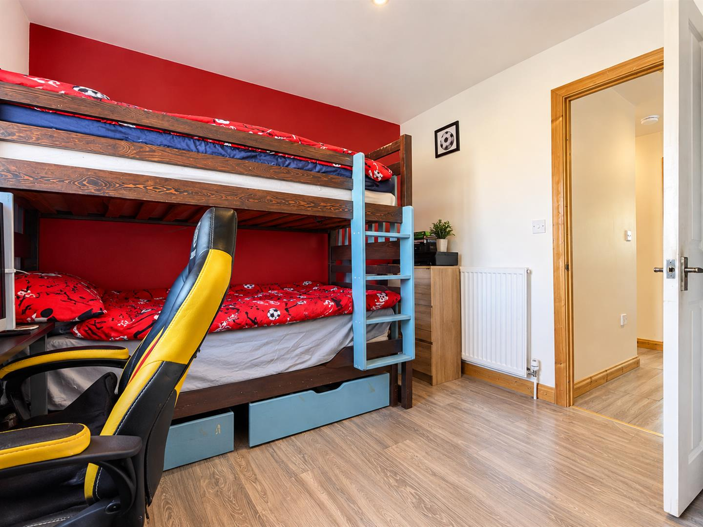 Boulters Close, Slough Image 15
