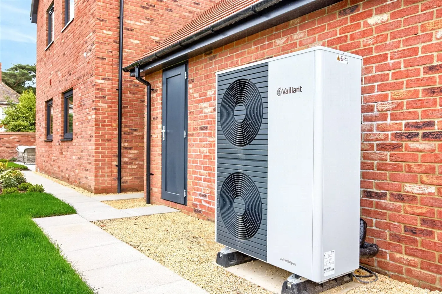 The Oak, Leckhampton, GL53 photo 14