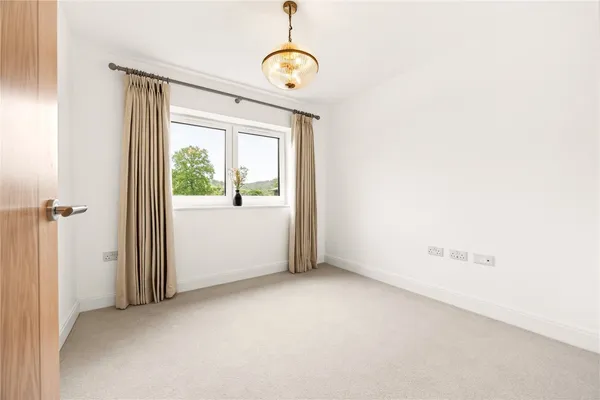 The Elm, Leckhampton, GL53 photo 25