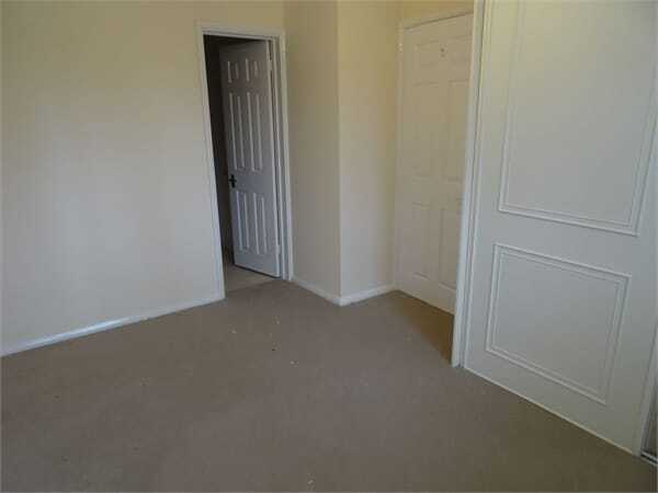 Upshire Gardens, The Warren, Bracknell, RG12 Image 7