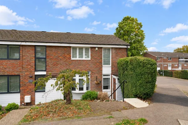 East Green, Hemel Hempstead, Hertfordshire, HP3 8AB