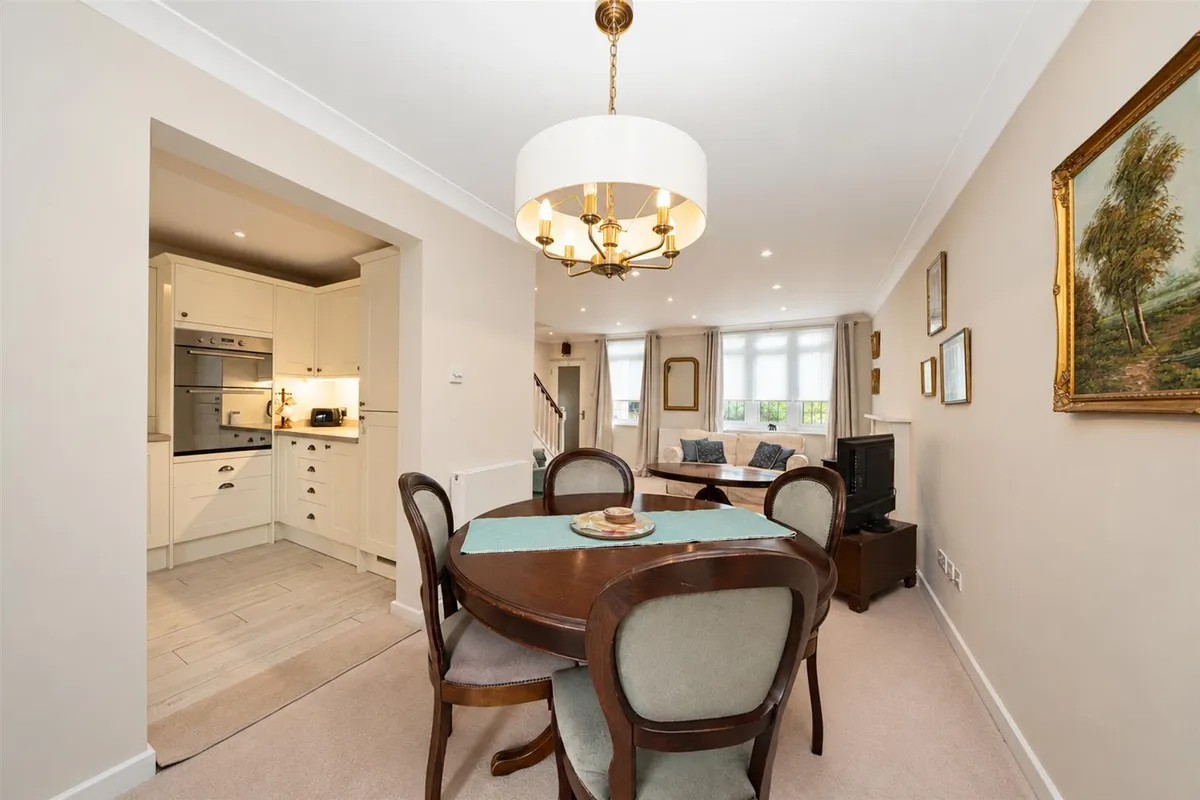 East Green, Hemel Hempstead, Hertfordshire, HP3 8AB
