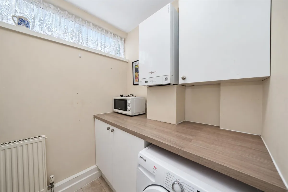 East Green, Hemel Hempstead, Hertfordshire, HP3 8AB