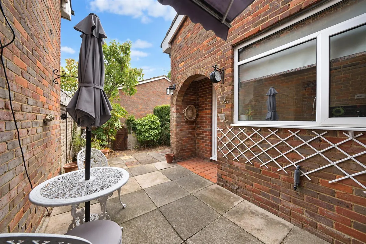 East Green, Hemel Hempstead, Hertfordshire, HP3 8AB