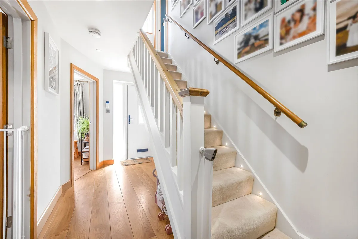 Walton Avenue, Henley-on-Thames, Oxfordshire, RG9
