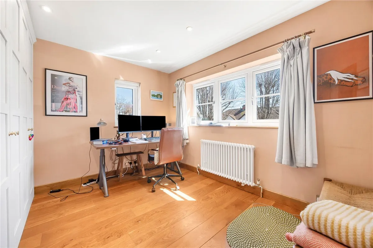 Walton Avenue, Henley-on-Thames, Oxfordshire, RG9