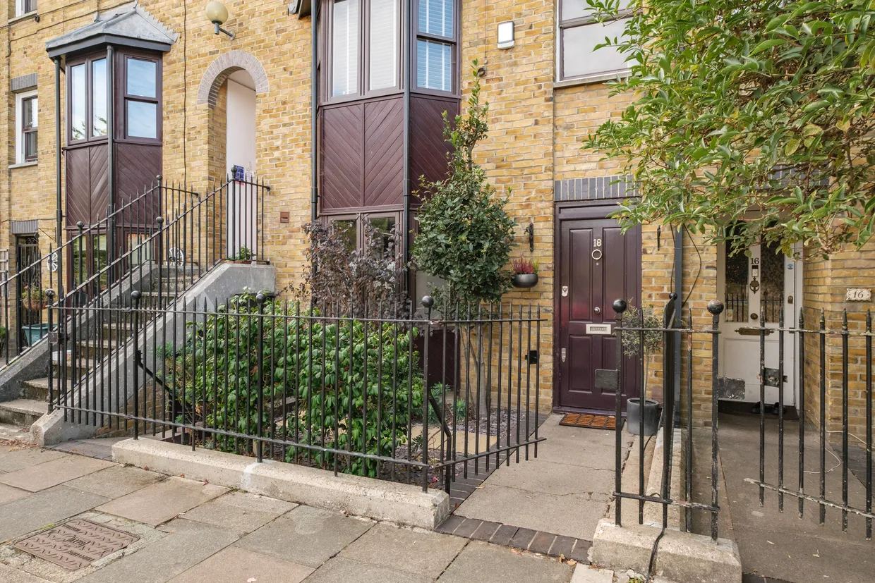 Queensbury Street, London, N1 photo 2